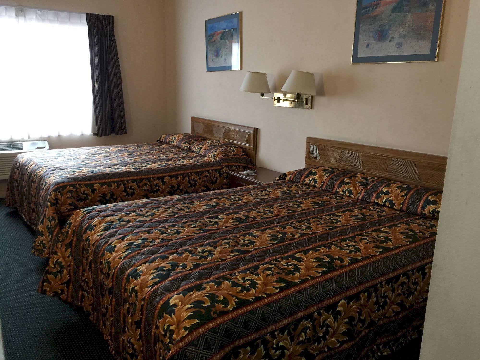 Mountain Inn Ontario Ngoại thất bức ảnh